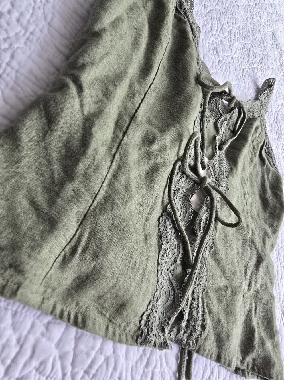 Abercrombie & Fitch Lace-Trim Tie Front Linen Blend Peplum Cami Top Green - Picture 3 of 12